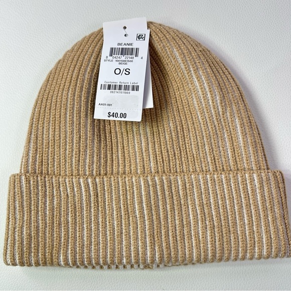 NEW/NWT Men’s Alfani Knit Beanie/Hat Tan and White Ribbed Beanie - Picture 1 of 4